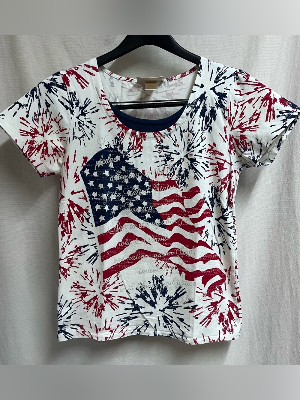 VTG M&C sportswear Patriotic 4th Of July Pledge Of Allegiance T Beaded Small